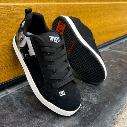 BLACK TOTAL