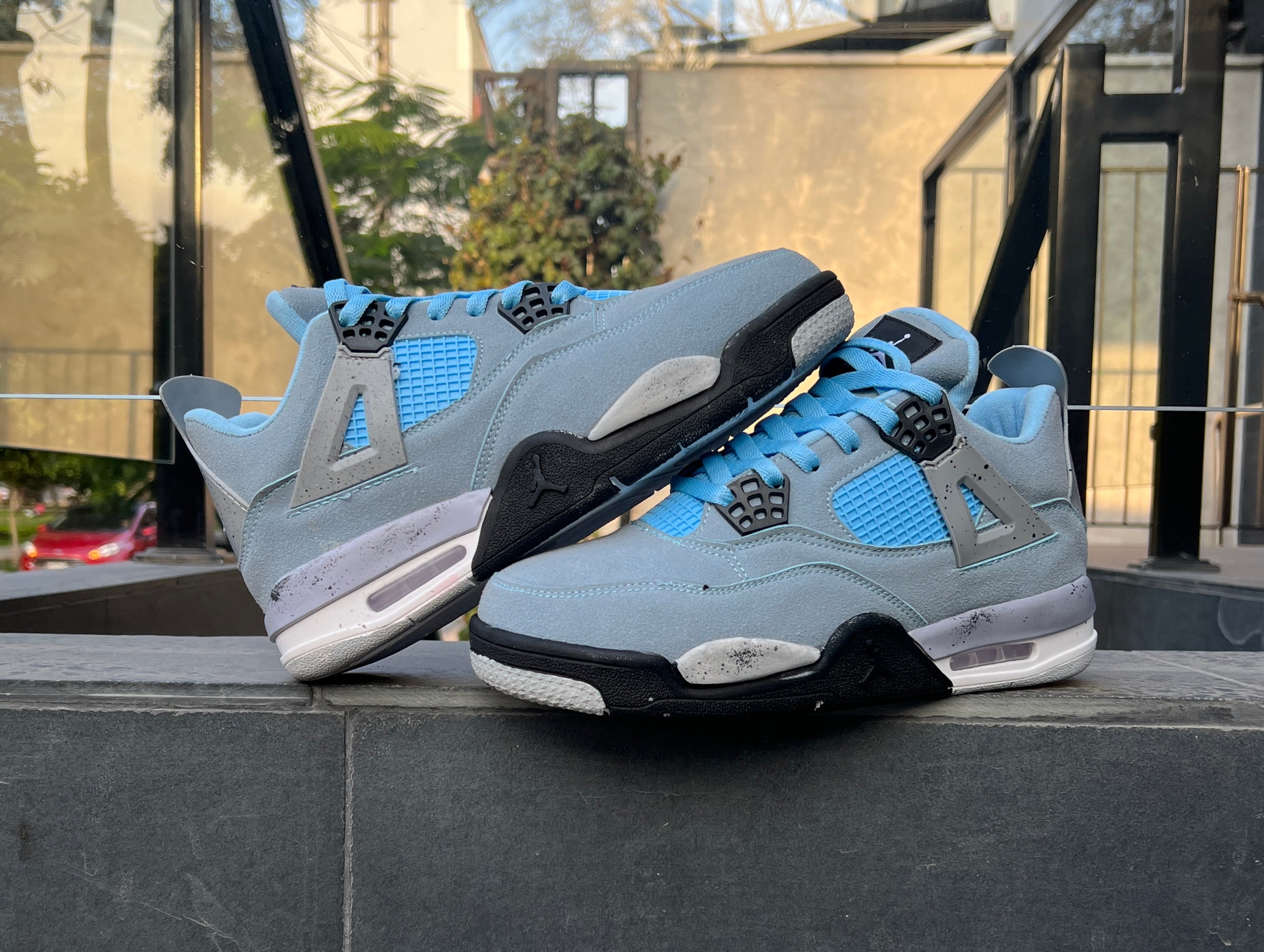 RETRO 4  SKY BLUE