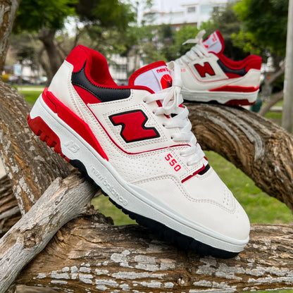 NEW BALANCE 550 BLANCO CON ROJO
