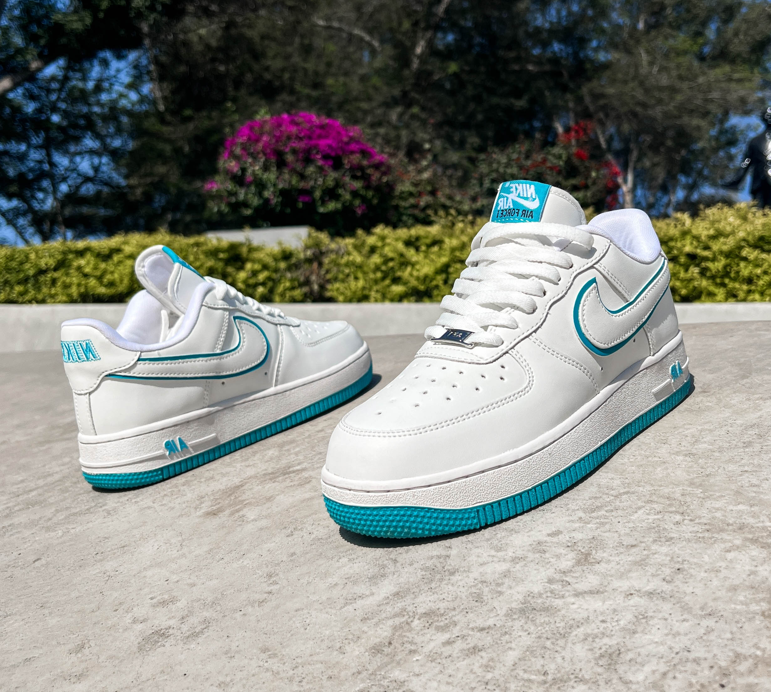 NIKE  AF1 FORCE LOW WHITE AND SKY BLUE