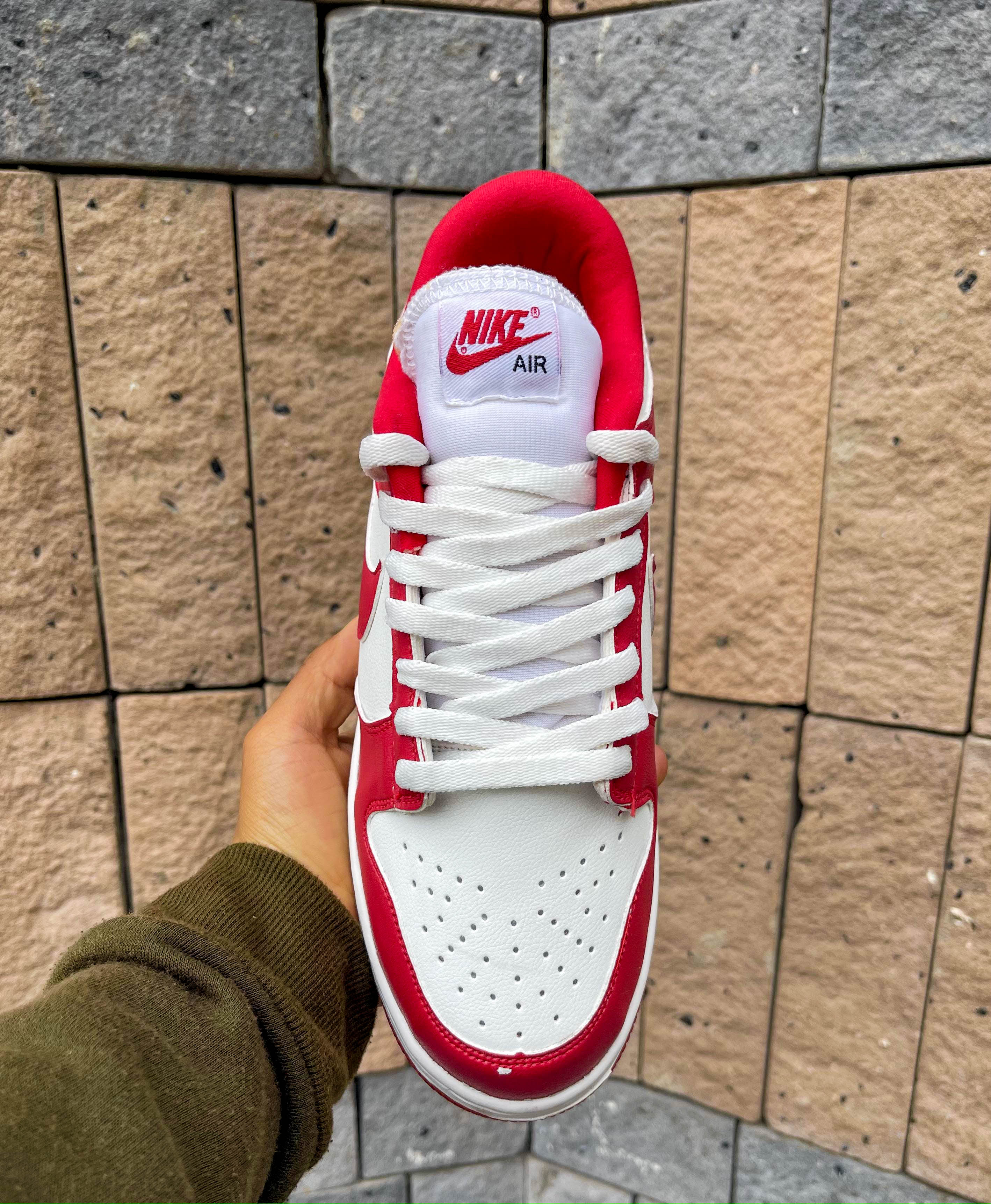 DUNK LOW RED