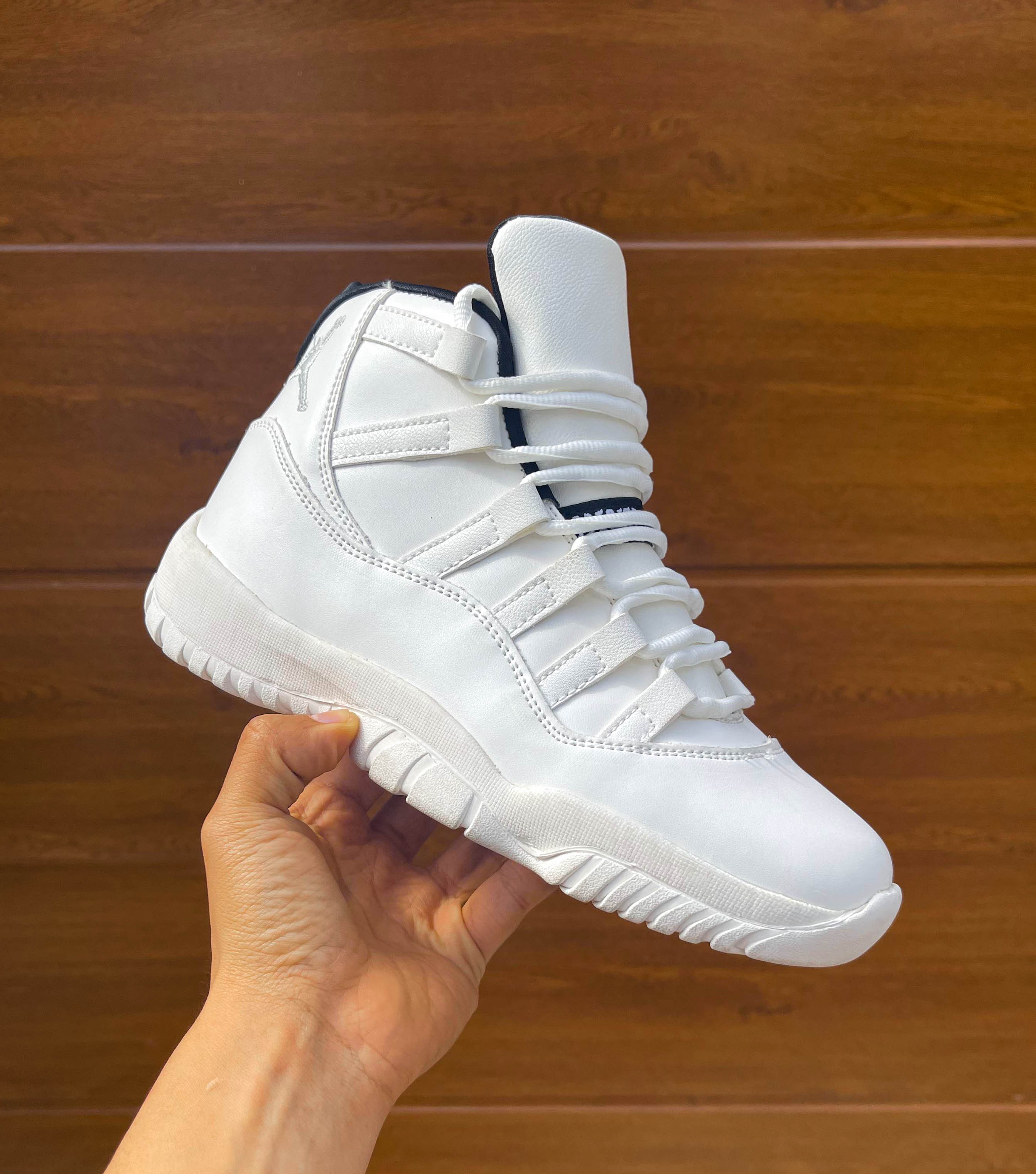 JORDAN 11 WHITE