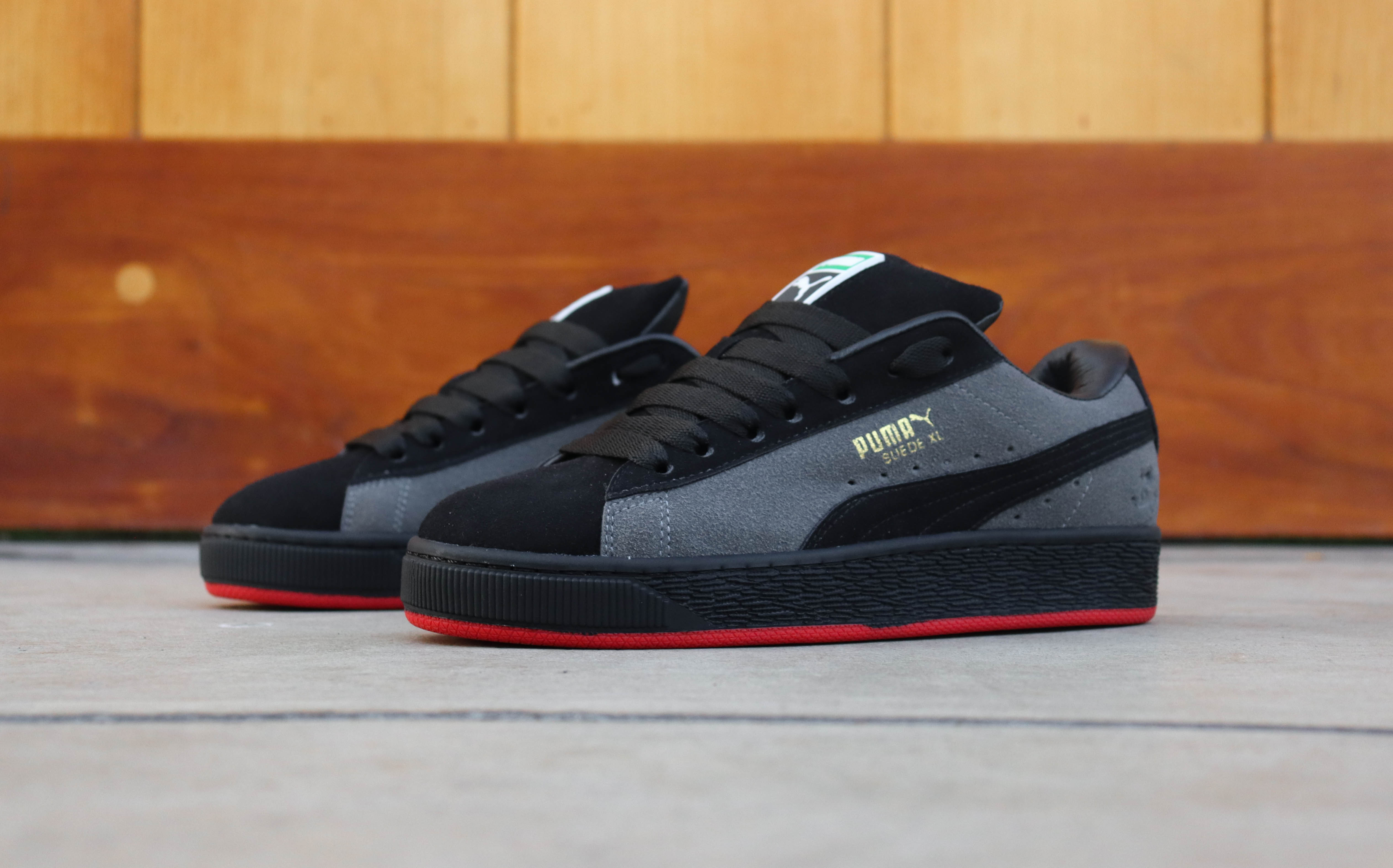 PUMA XL BLACK AND RED