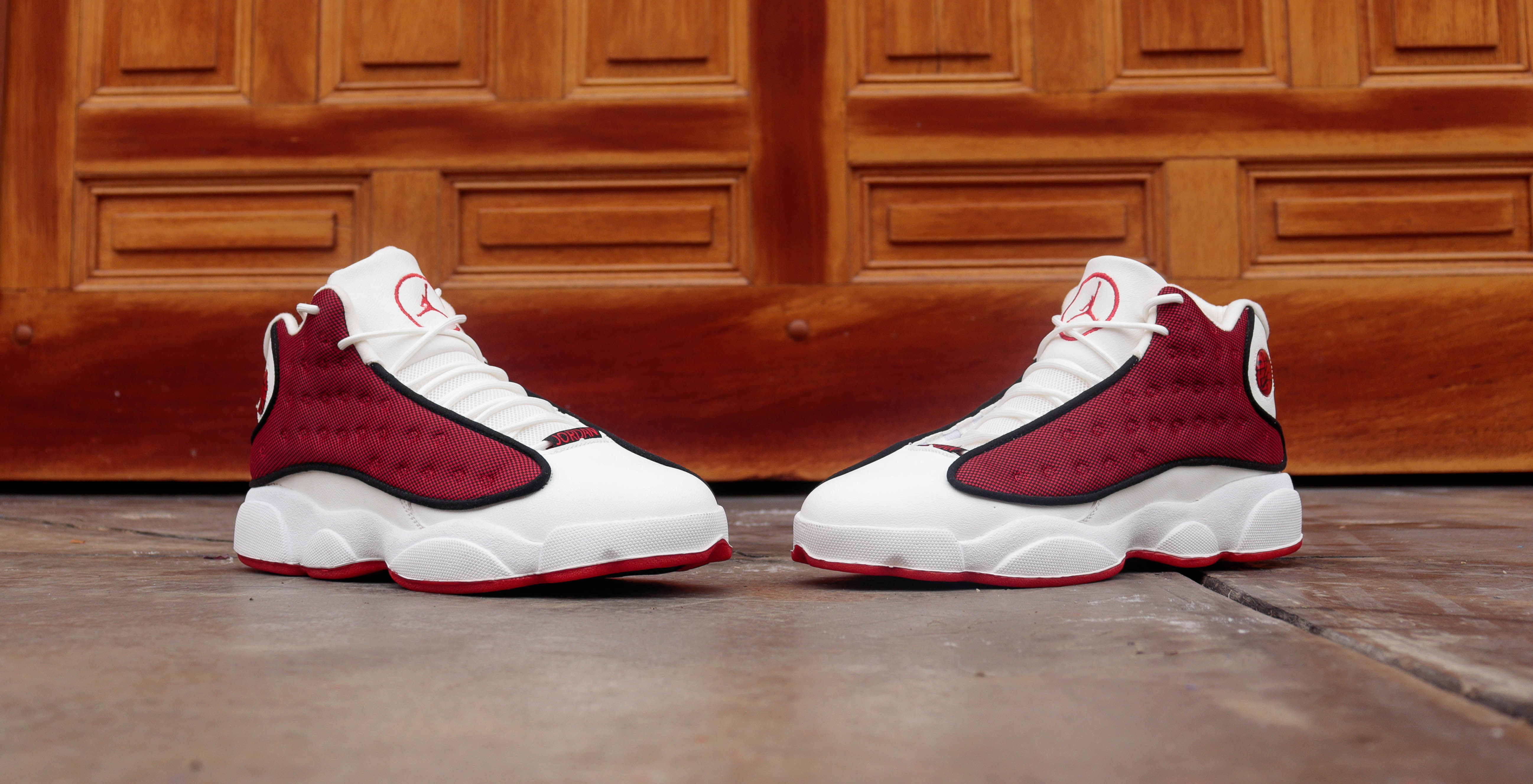 RETRO 13   WHITE AND  RED