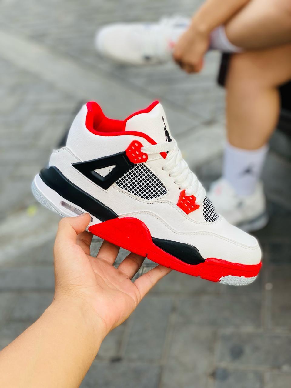 RETRO 4  CEMENT