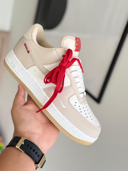 NIKE  AF1 CREMA 2