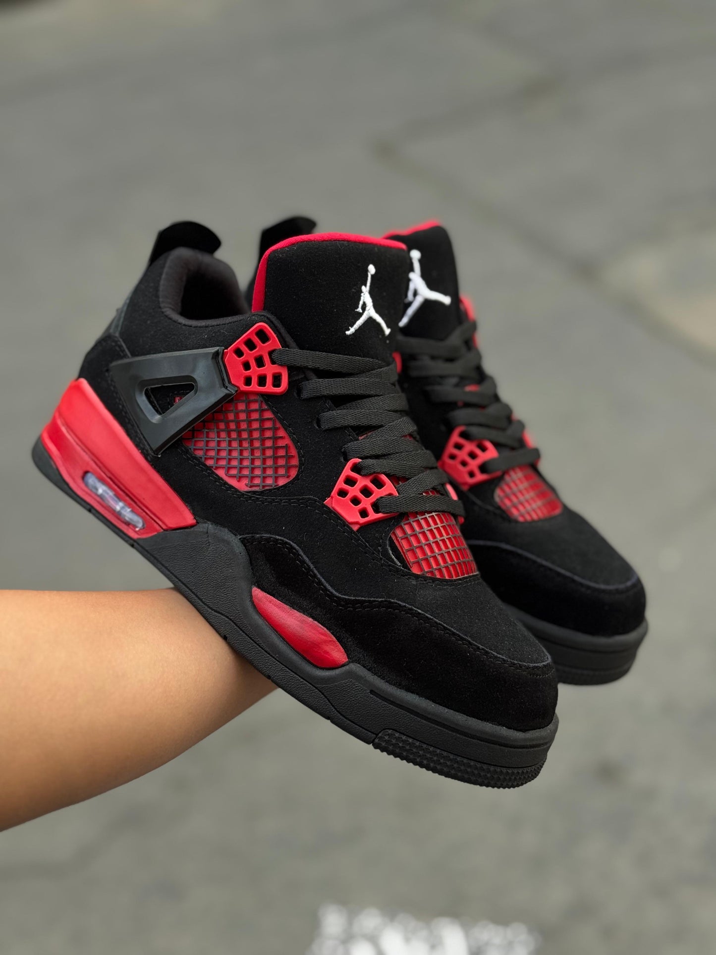 RETRO 4  BLACK AND RED