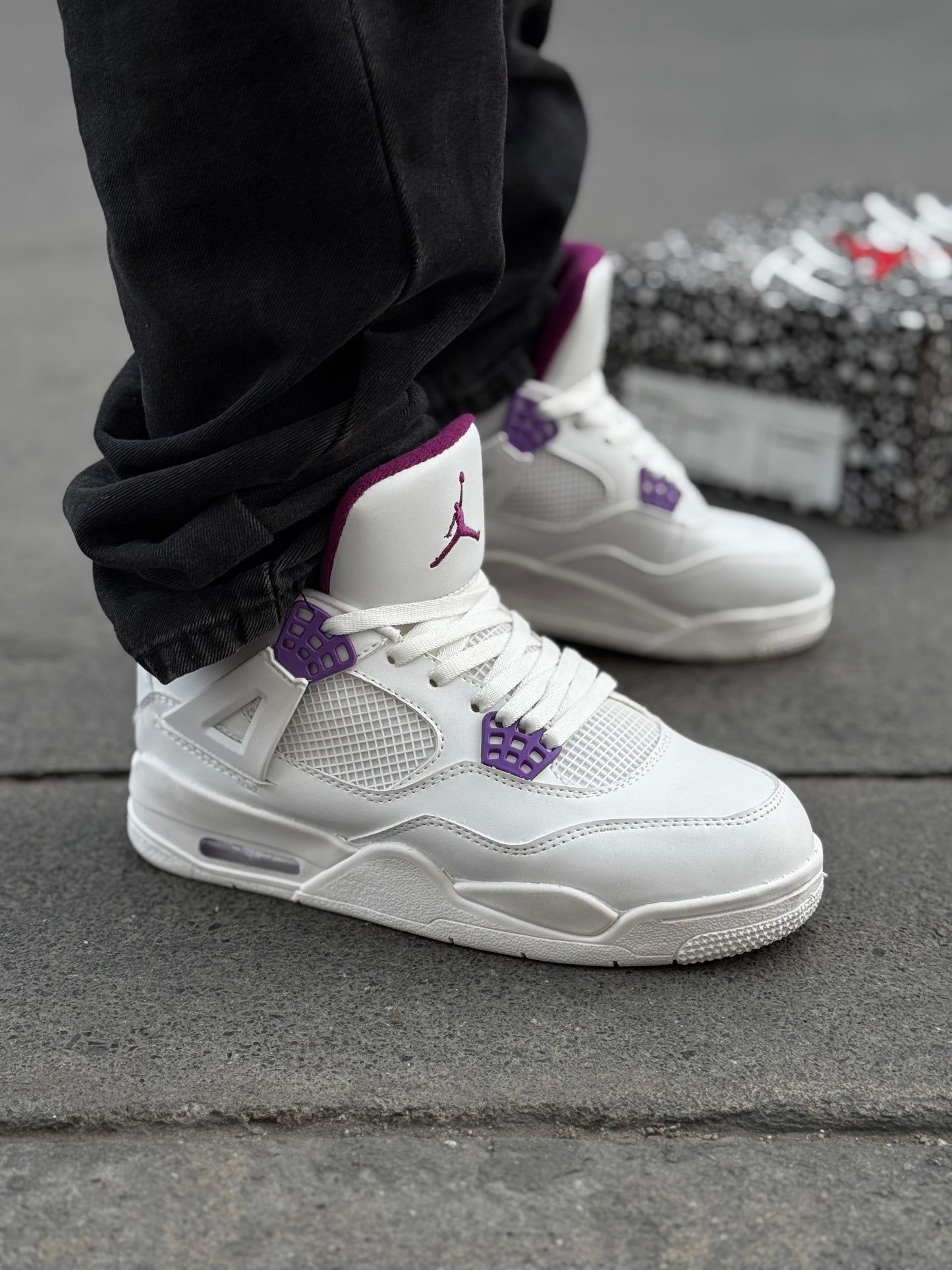 RETRO 4  WHITE AND PURPLE