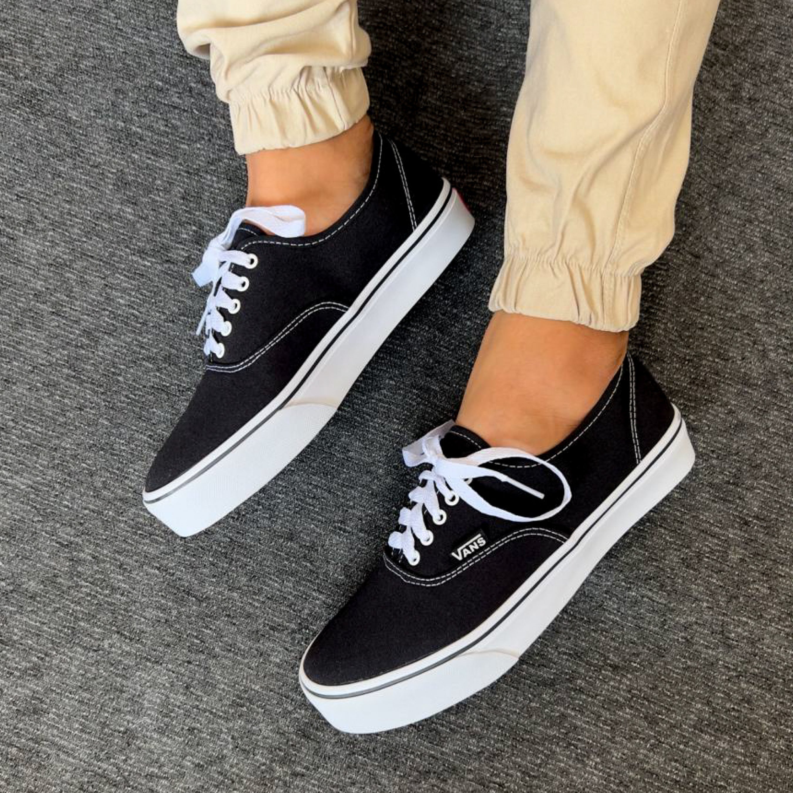 VANS CLÁSICA