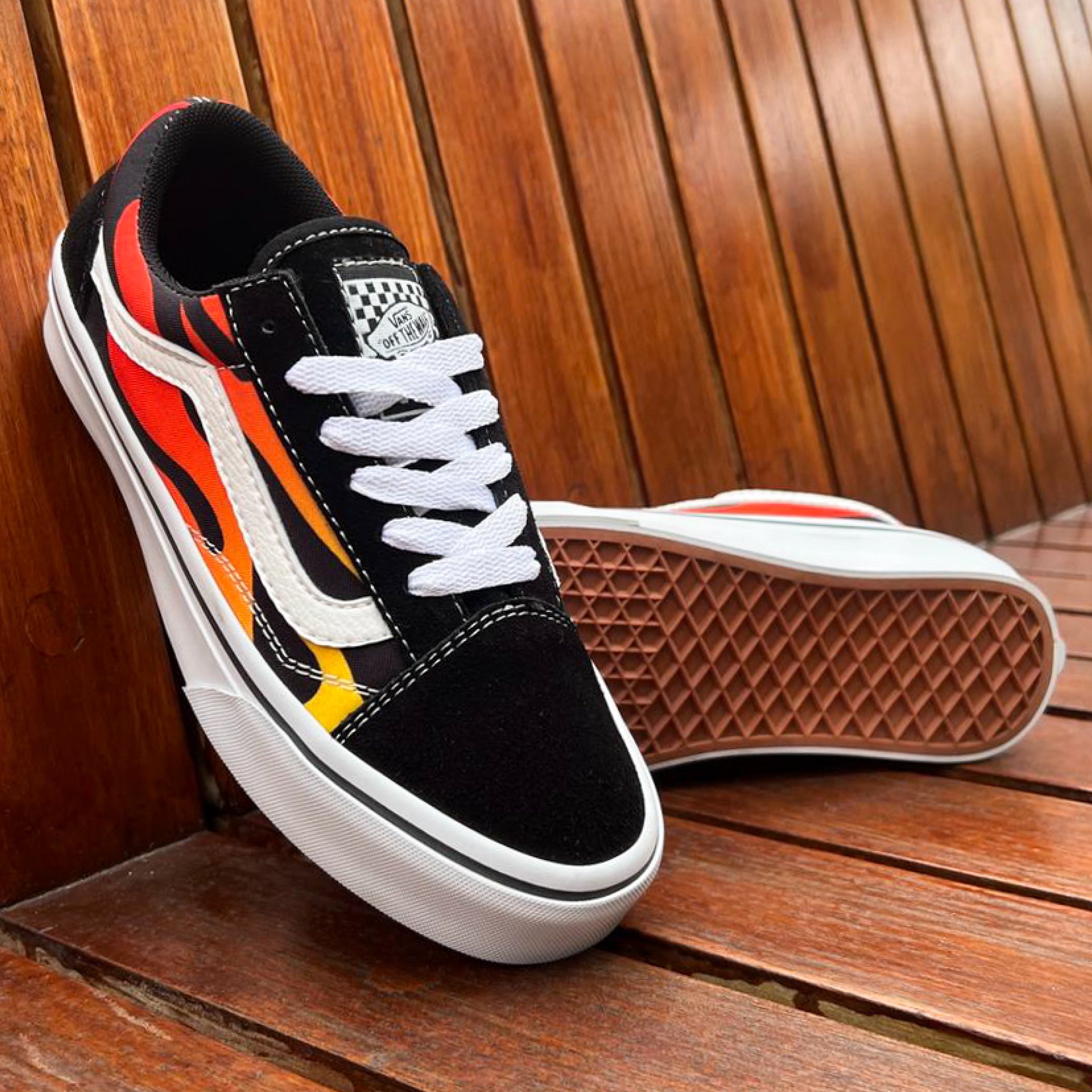 VANS FUEGO