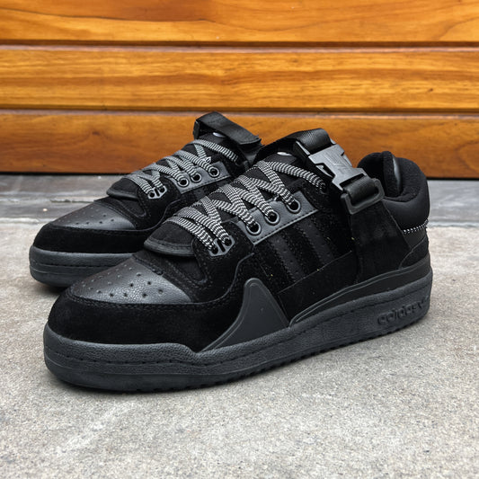 BAD BUNNY Low  Black