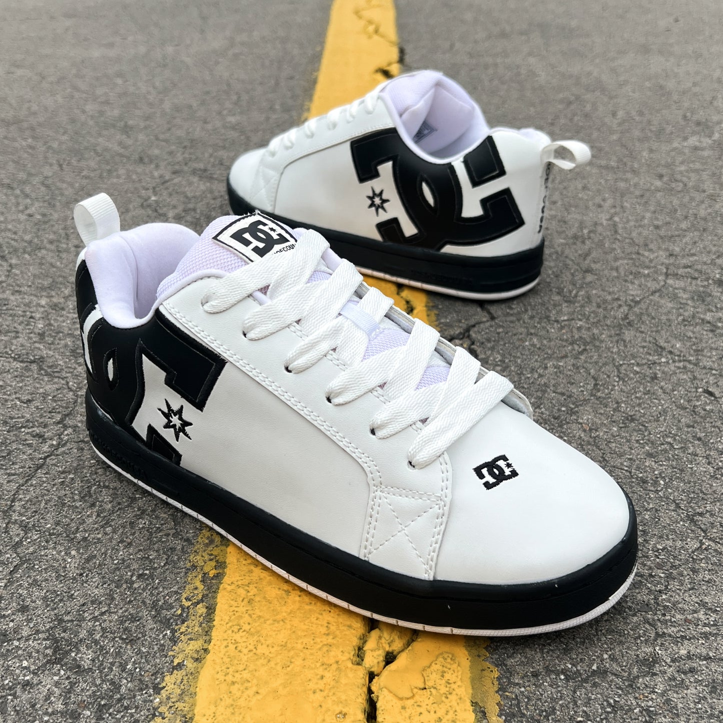 DC NEW WHITE