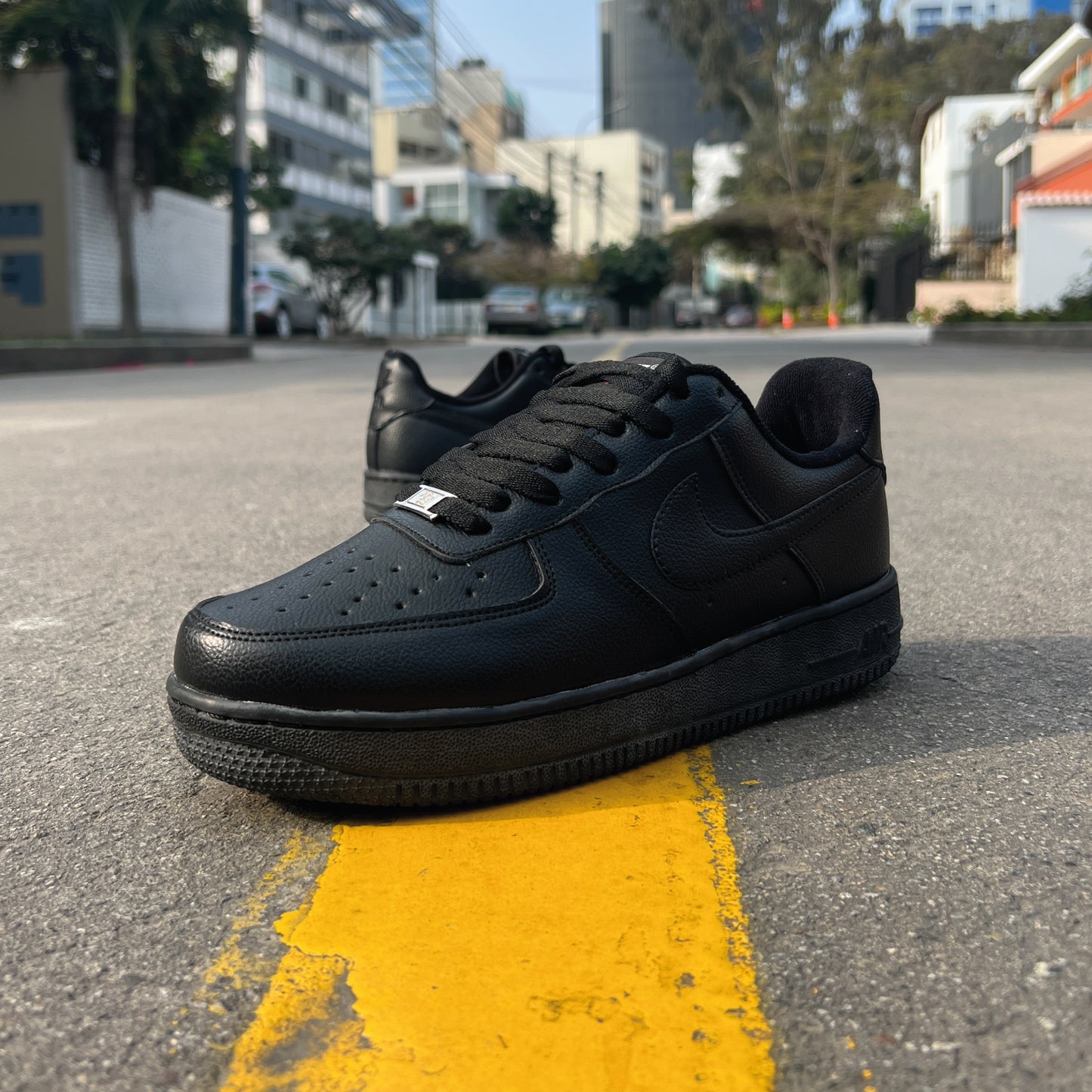 NIKE AIR FORCE BLACK 107