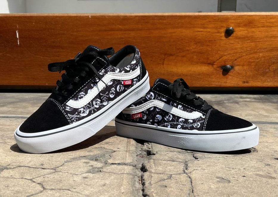 VANS SKULL